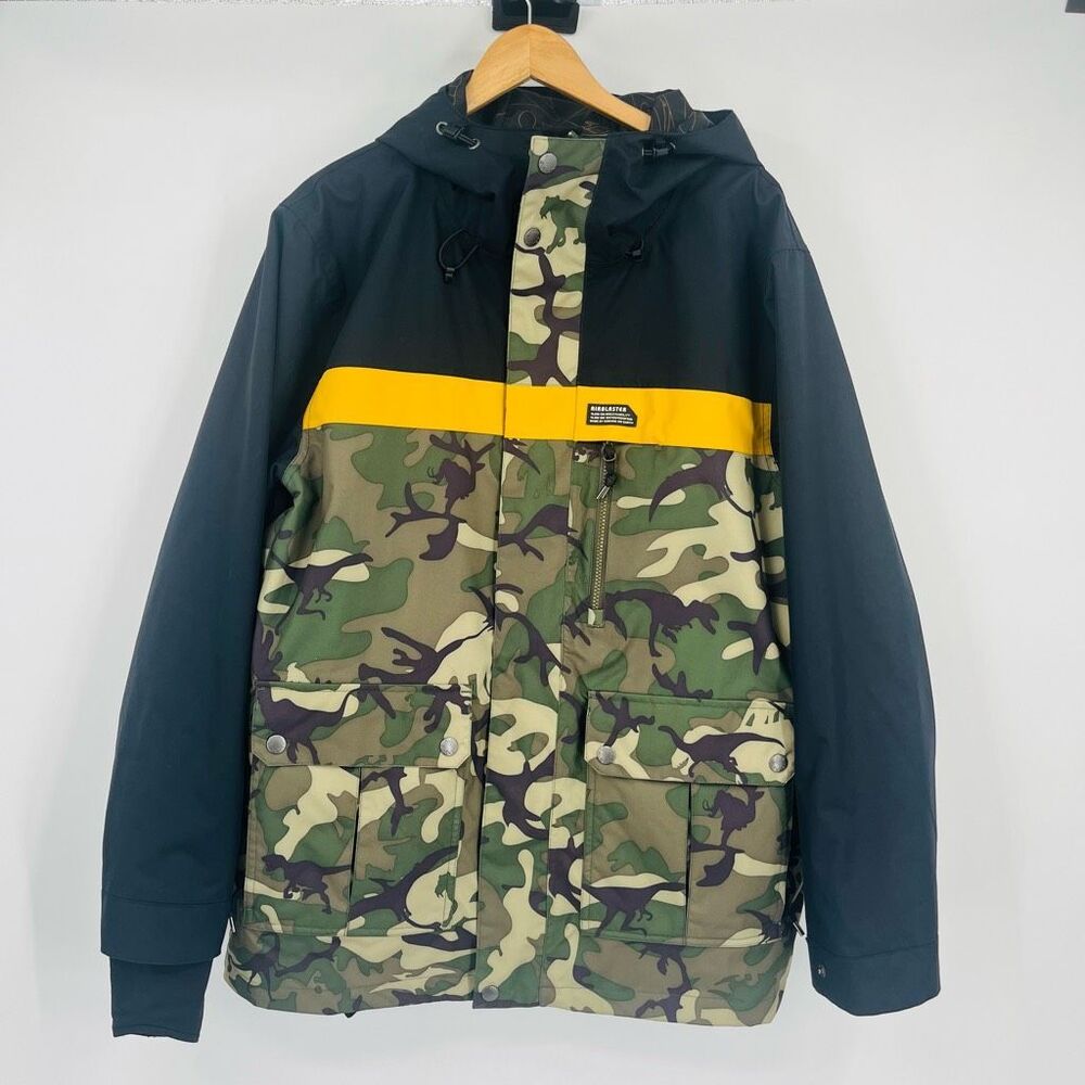 Men's Camouflage Performance Jacket - image 1